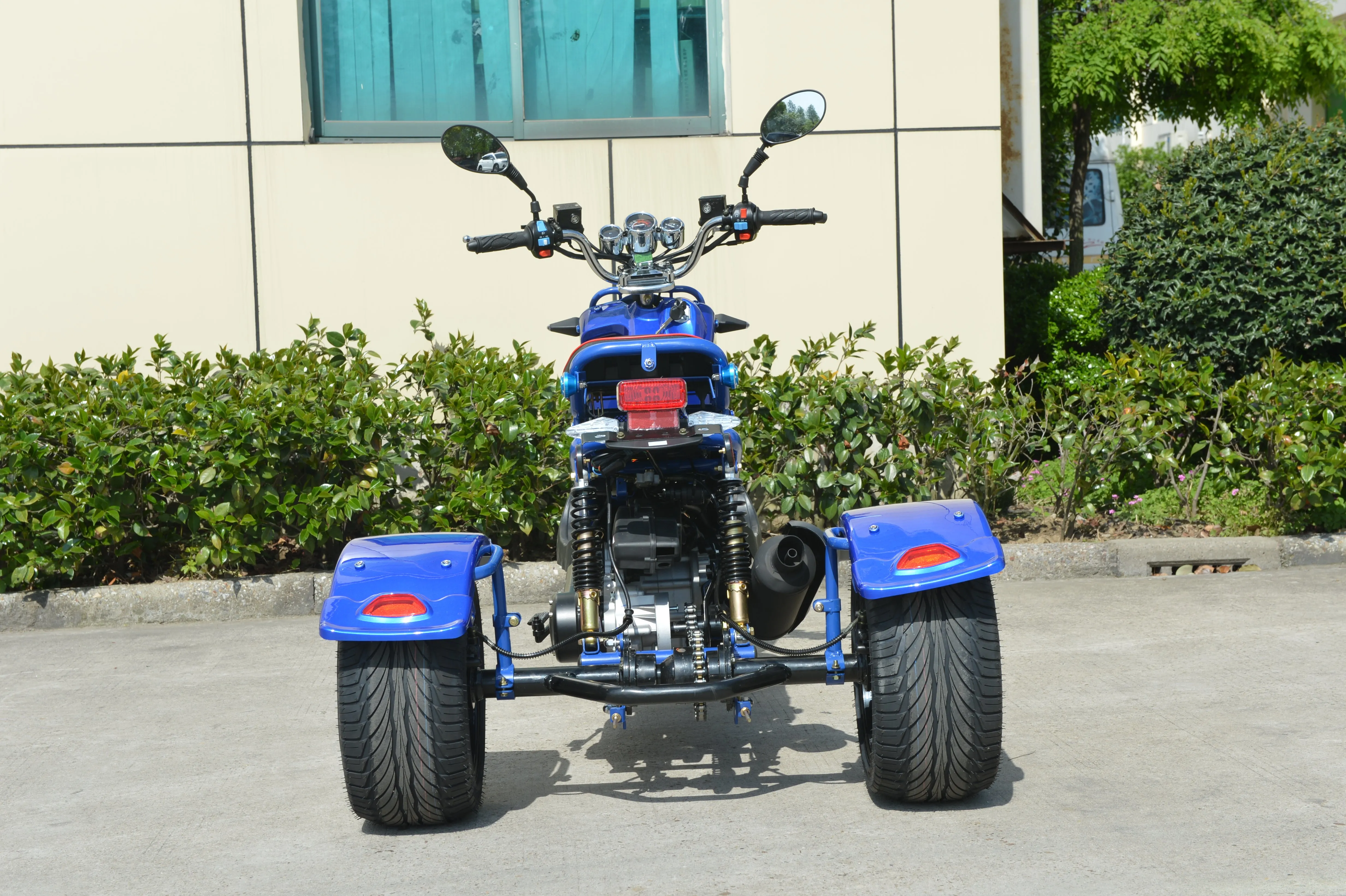 Boom Ruckus 50cc Trike Scooter - BD50QT-3ATW