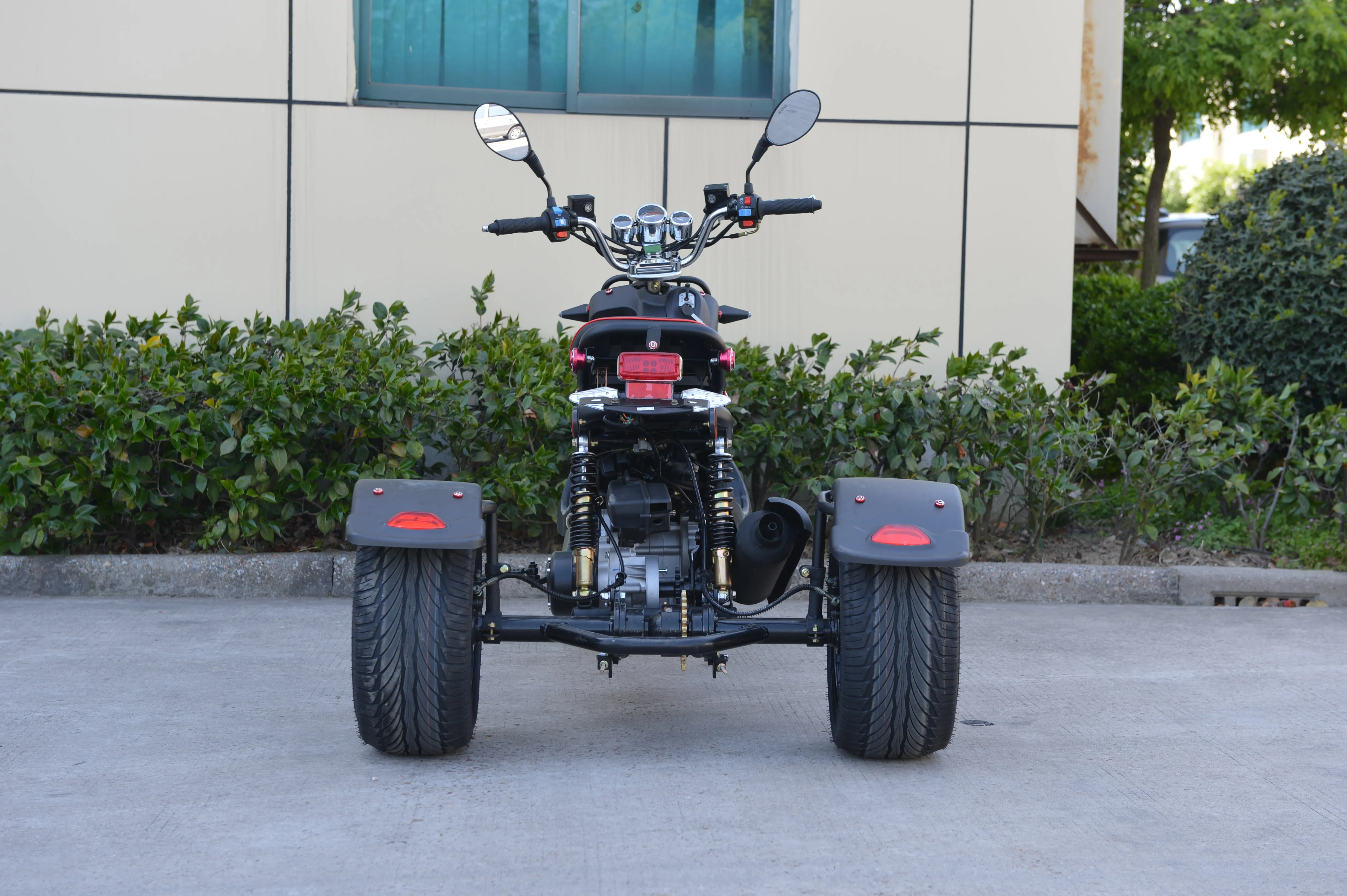 Boom Ruckus 50cc Trike Scooter - BD50QT-3ATW