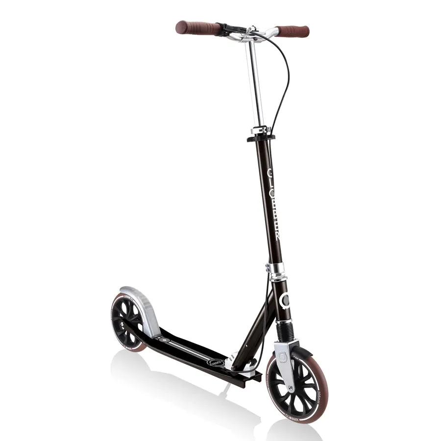 Globber NL 205 Deluxe Kick Scooter with Handbrake and Shock Absorber