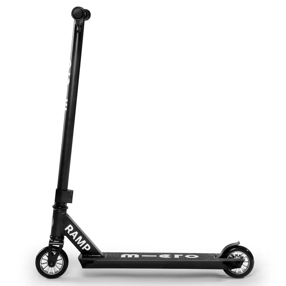 MICRO RAMP BEGINNER STUNT SCOOTER BLACK *NEW