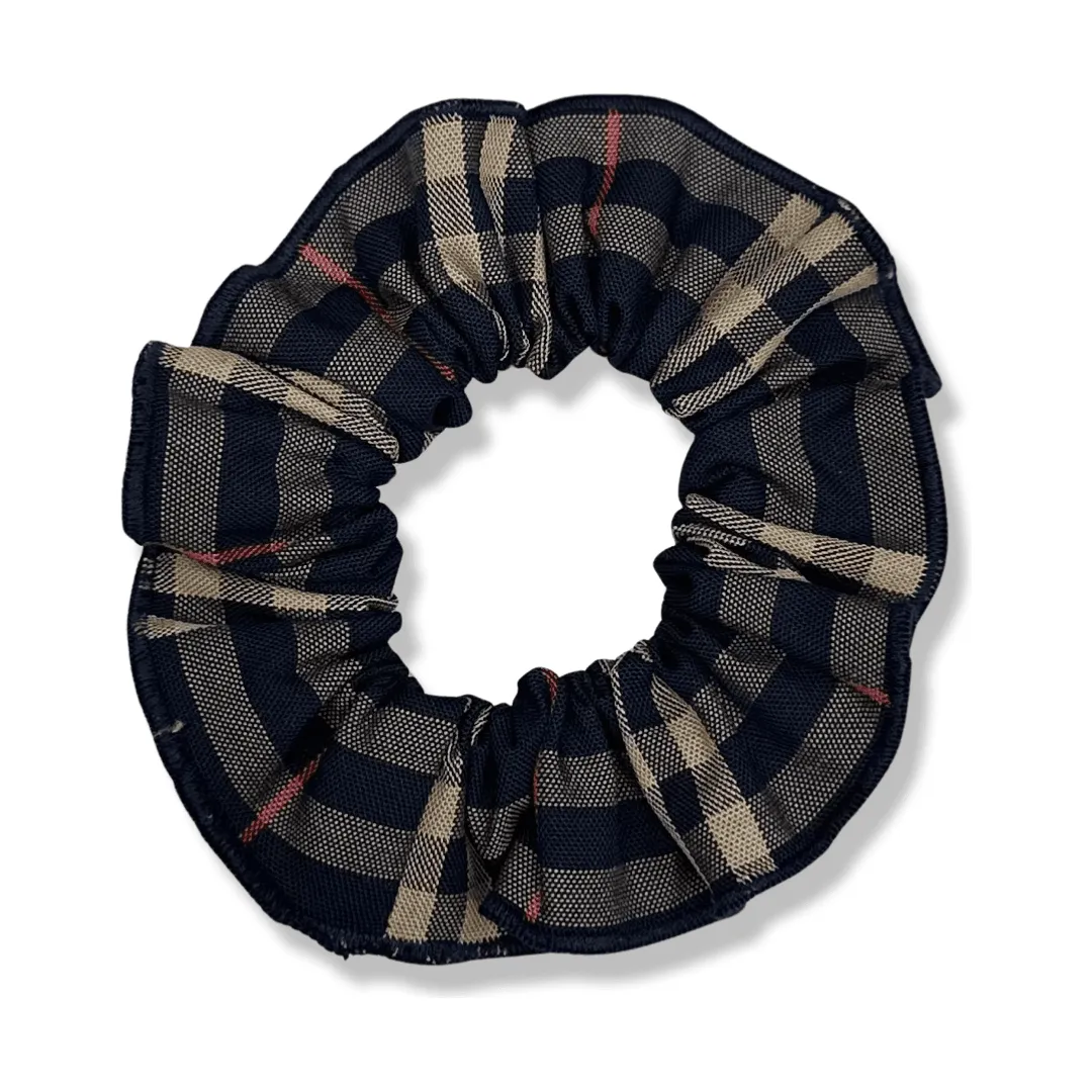 Scrunchie with Merrowed Edge - Plaid P1C