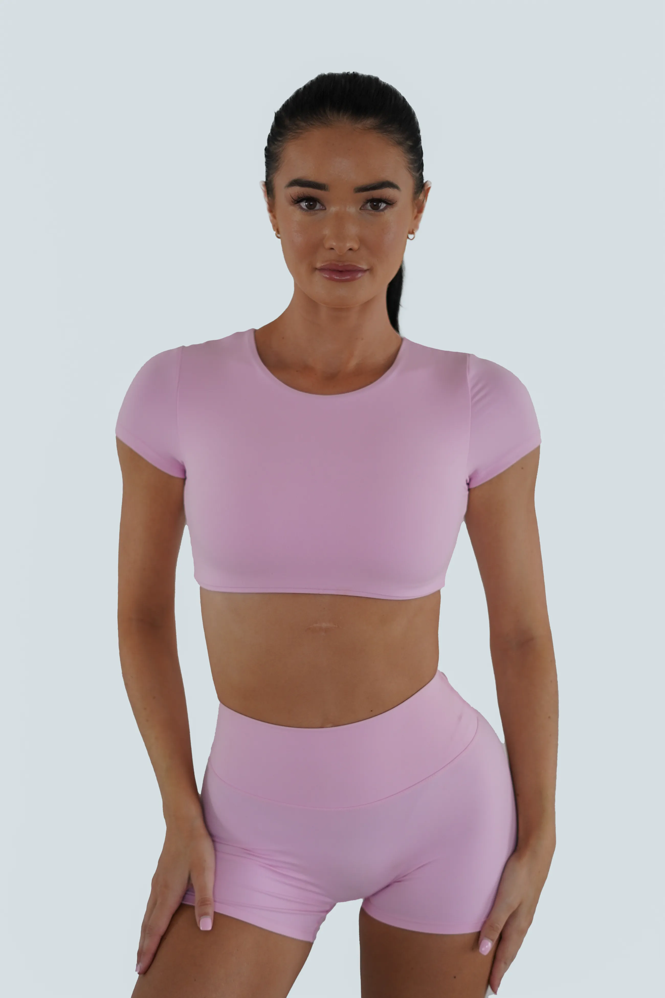 SLEEK TOP SHORT SLEEVE - BABY PINK