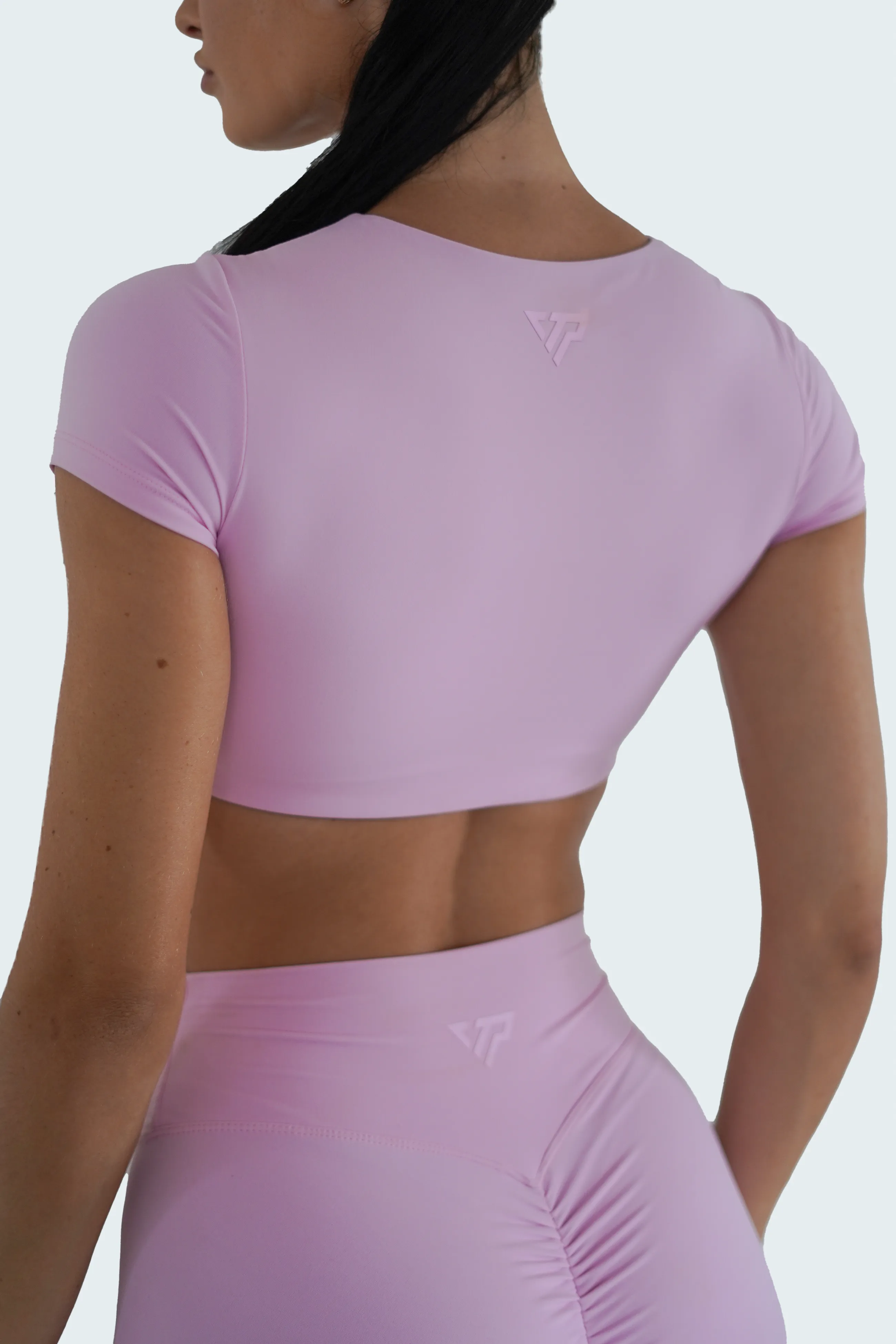 SLEEK TOP SHORT SLEEVE - BABY PINK