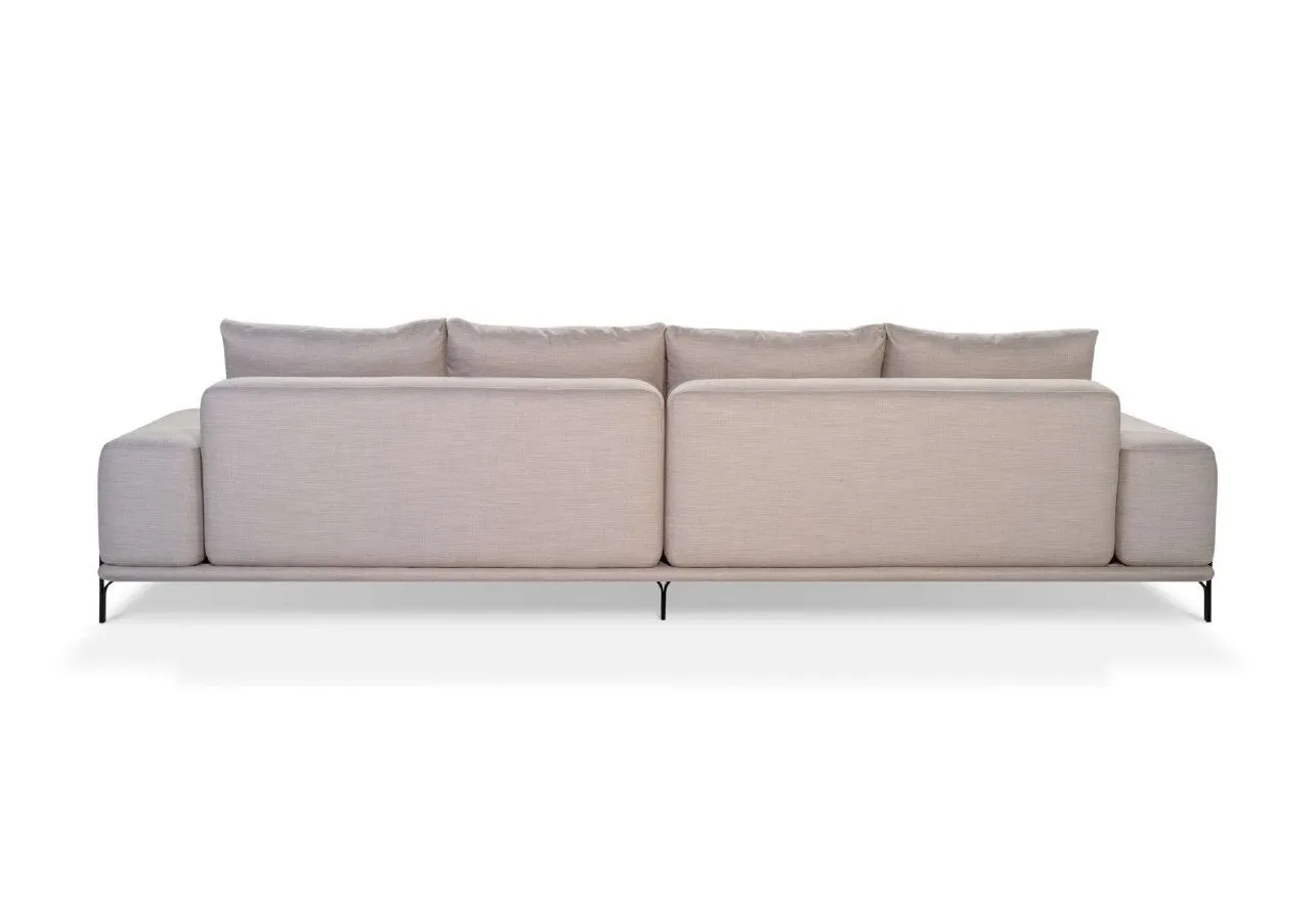 Una Sofa