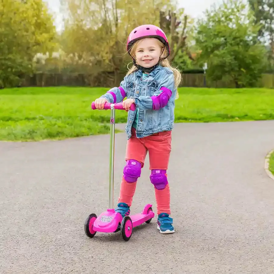 Xootz  Mini Tri Scooter (Pink)